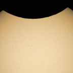 Mondrandprofil während der partiellen Sonnenfinsternis vom 10.06.2021