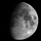 Mond 19.03.2024 - 8" Newton - EOS 700D - Stack