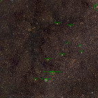 M52 + NGC 7510 Weitfeld vom 18.09.2021 neu bearbeitet: Samy 135mm + unmod. Canon 750d bei Vollmond! 170x30 sec mit uv_ir Filter; Norden = links