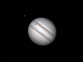 Jupiter mit Io und Schatten