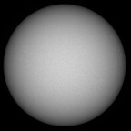 Sonne im Weißlicht am 18. August 2025 um17:17 MESZ