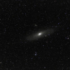 M31, erste Galaxie mit Kameraobjektiv