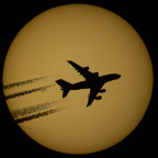 A380 kreuzt die Sonne am 15.09.2025