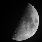 Mond 15.04.2024 - 8" Newton - EOS 700D - Stack