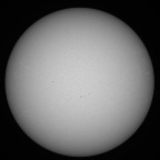 Sonne im Weißlicht am 17. August 2025 um 17:09 MESZ