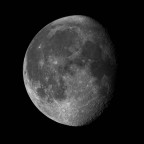 Mond (85%, abnehmend) am 05.08.2023 mit der Vaonis Stellina